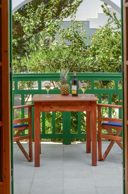 Despina Hotel Agia Anna  Zimmer foto